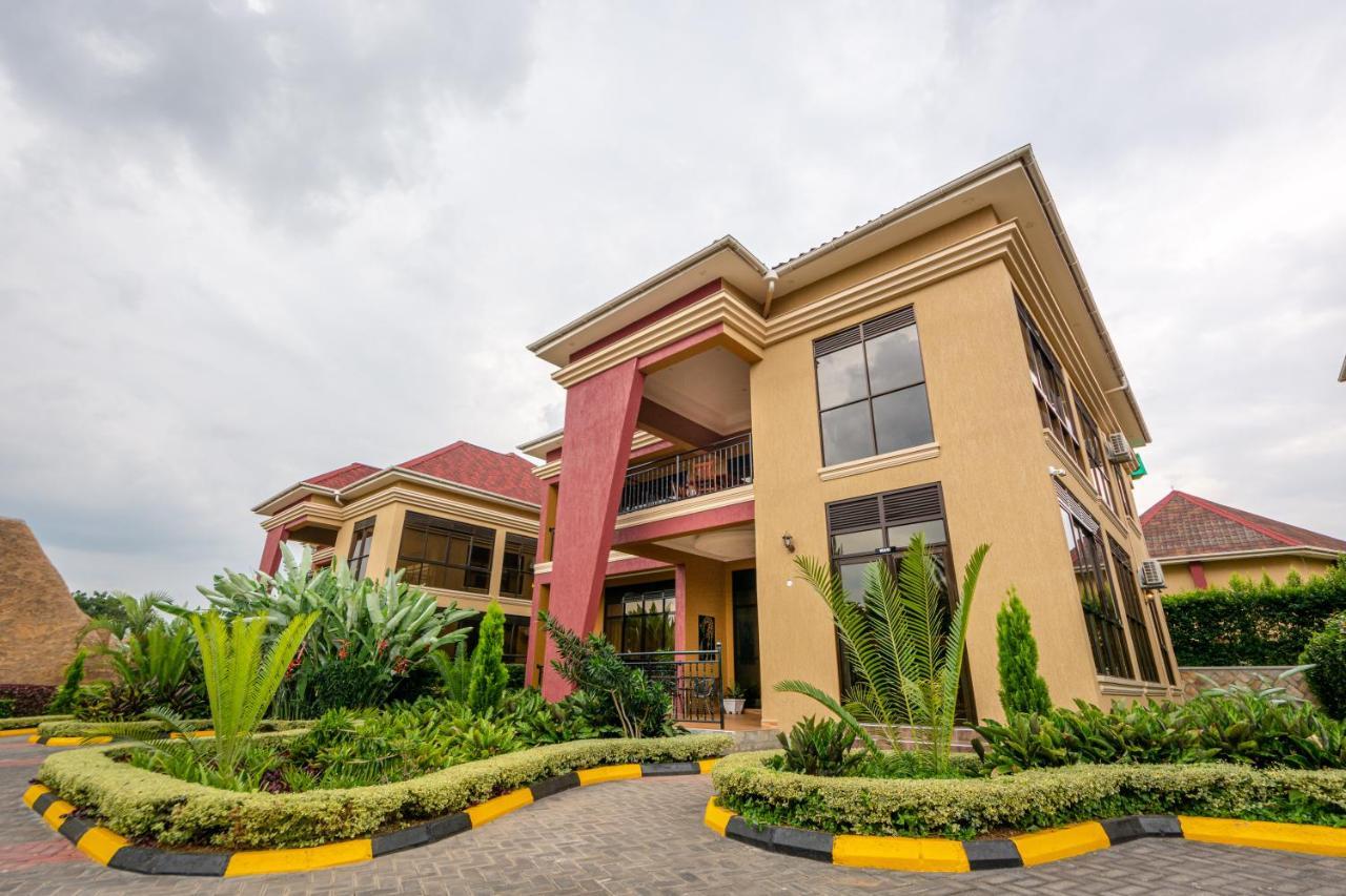 Las Vegas Garden Hotel Mbarara Exterior foto